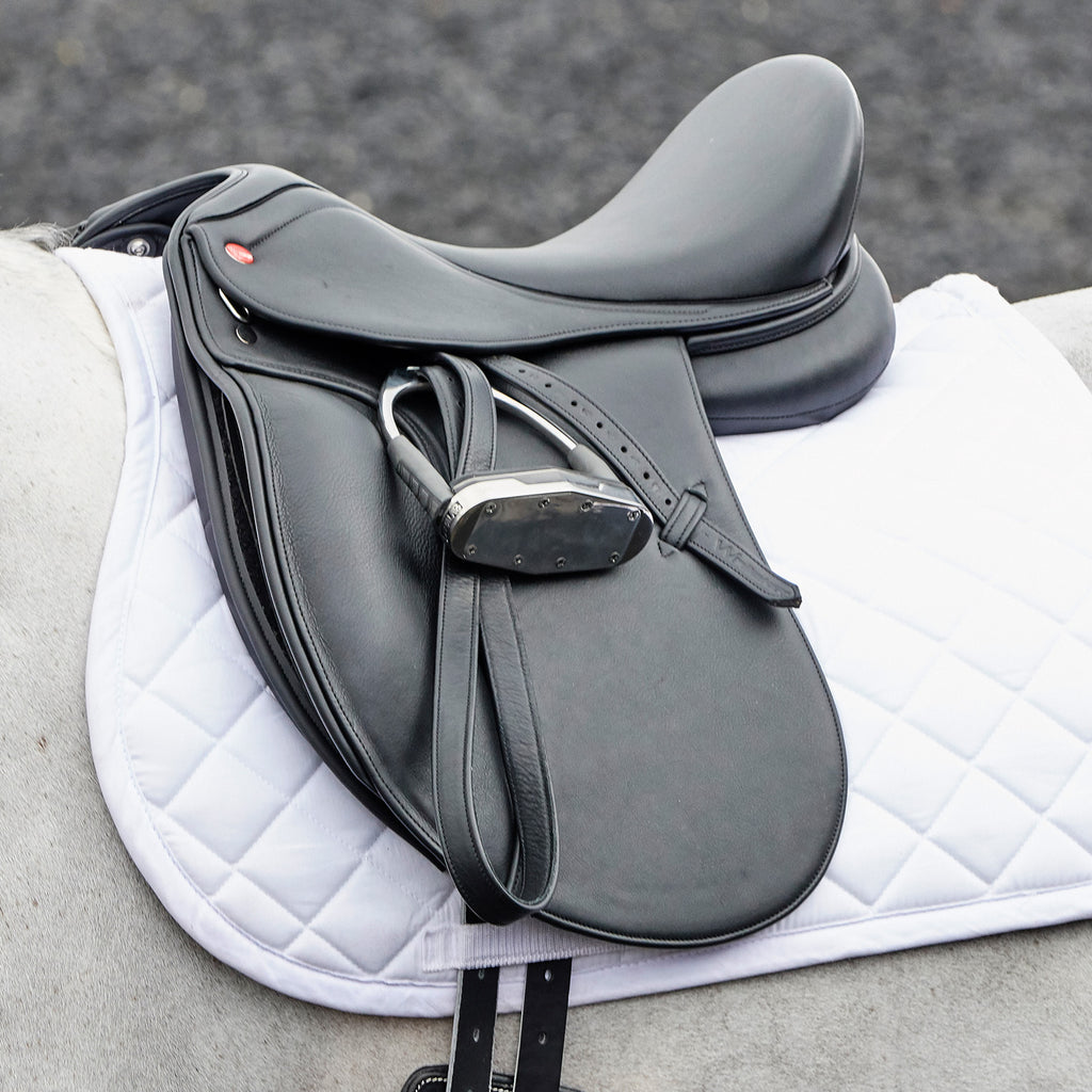 Whitaker Harrogate dressage saddle