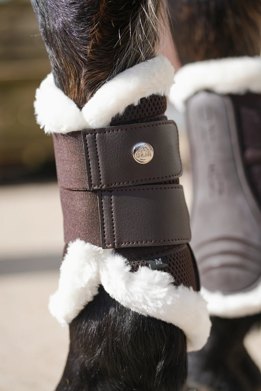 Uhlan faux fur trim airflow brushing boots - Brown