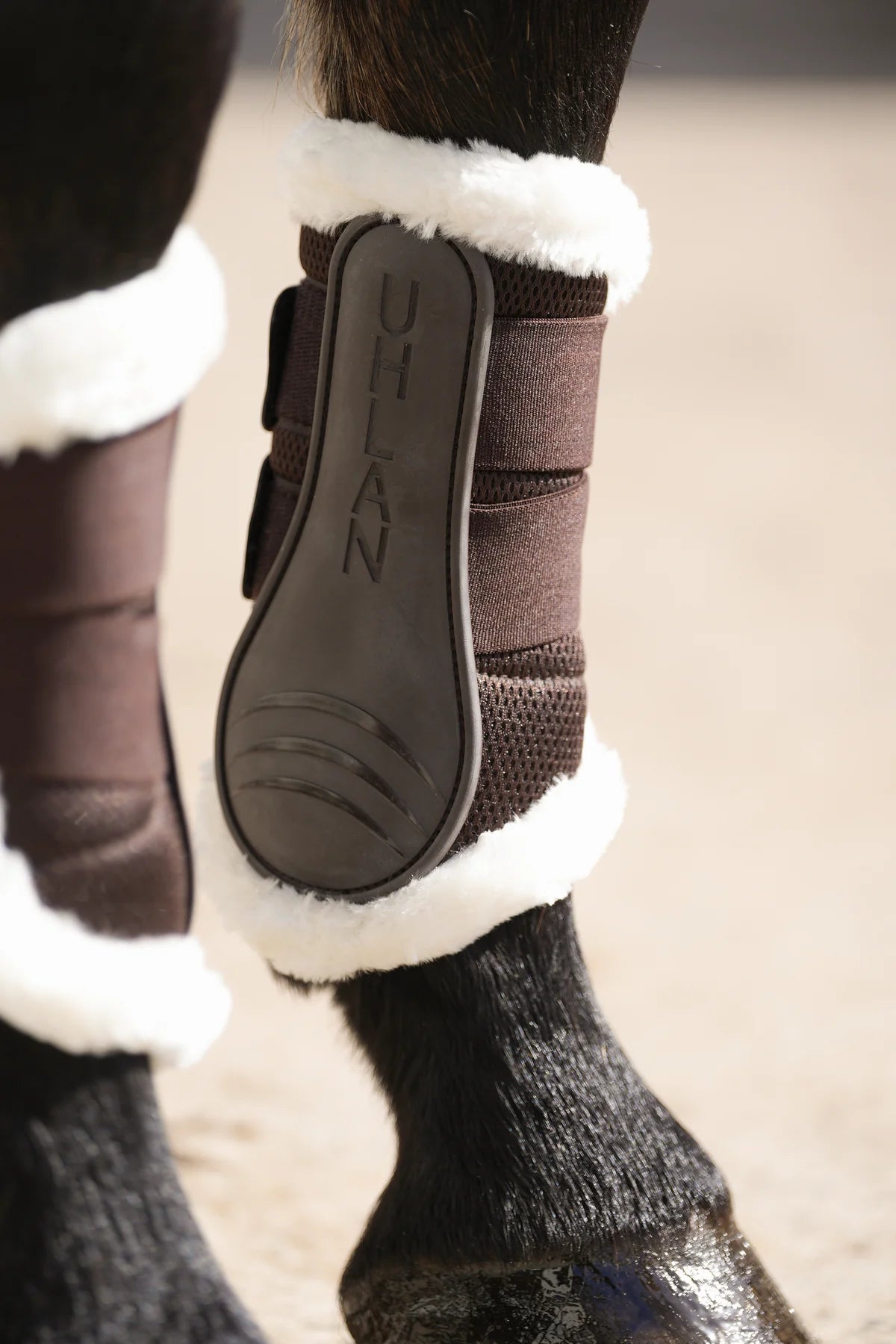 Uhlan faux fur trim airflow brushing boots - Brown