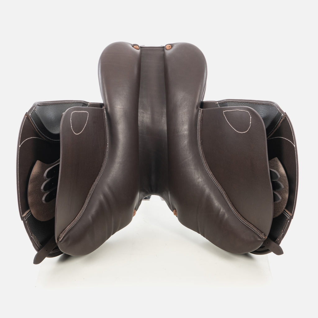 Whitaker Venice jump saddle