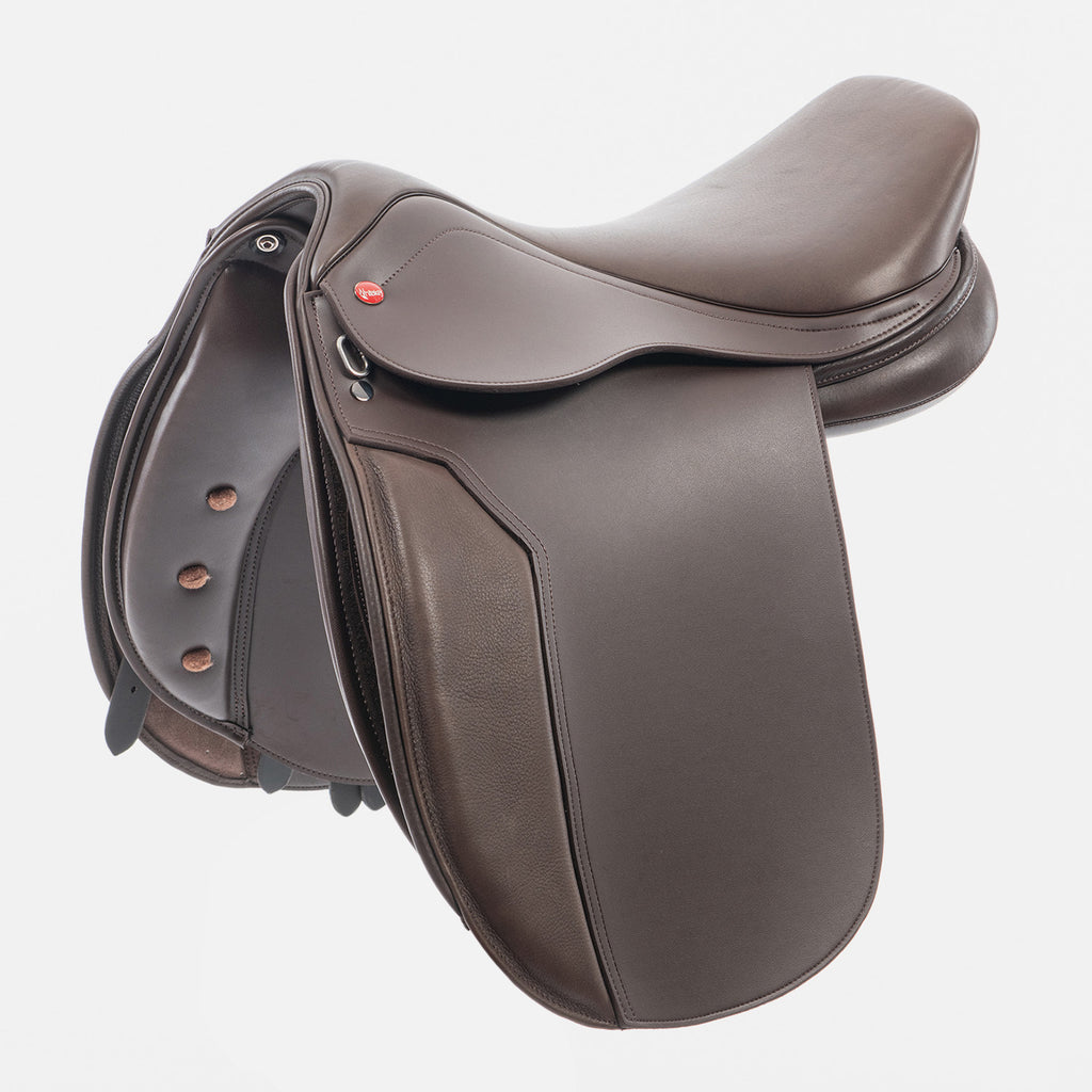 Whitaker William VSD working hunter saddle