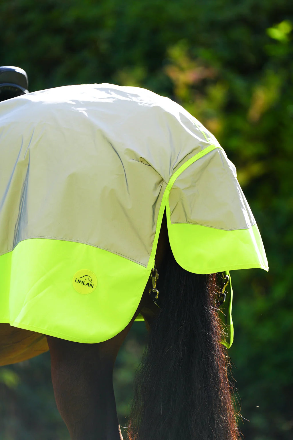 Yellow hi viz reflected waterproof exercise sheet rug