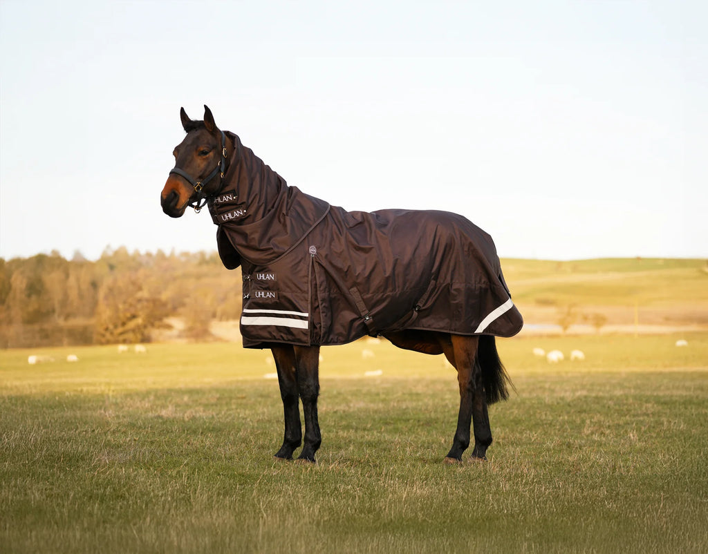 Uhlan Equestrian brown faux fur lined turnout rug 1680D