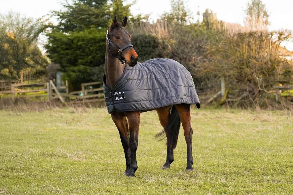 Uhlan Equestrian faux fur lined rug liner 100g