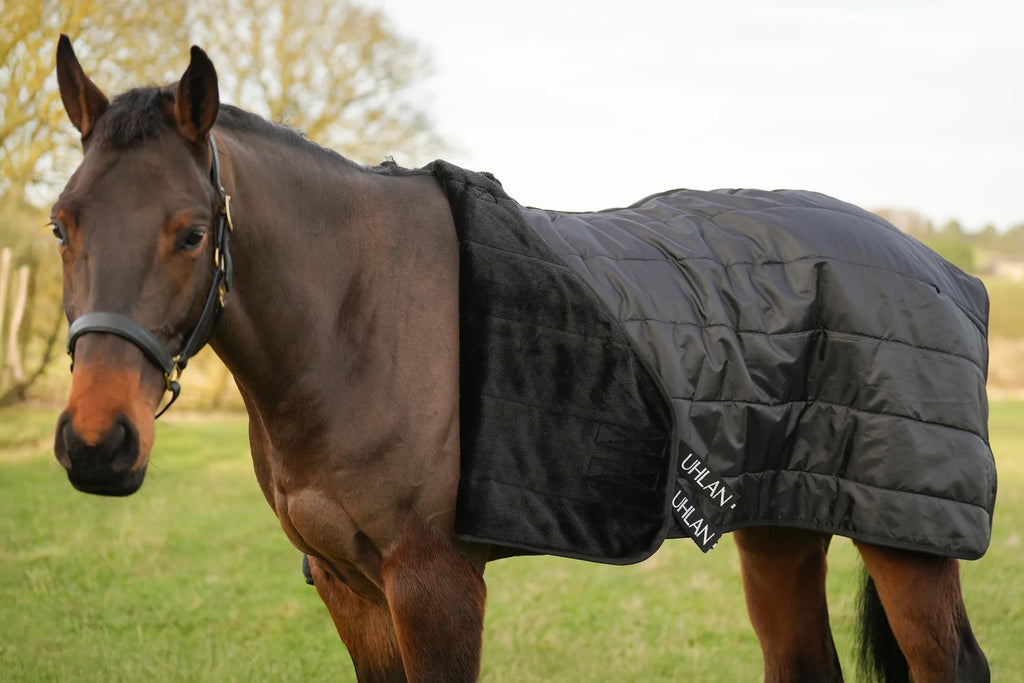 Uhlan Equestrian faux fur lined rug liner 100g