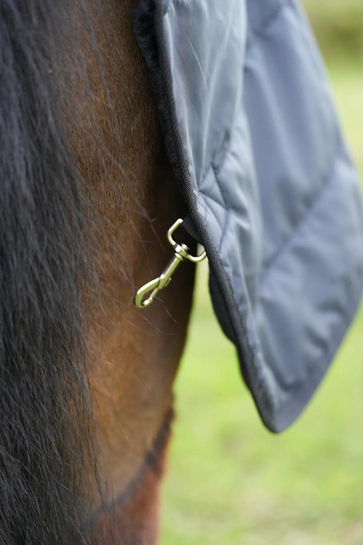 Uhlan Equestrian faux fur lined rug liner 100g